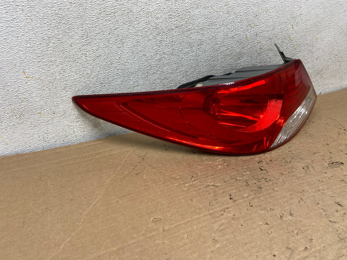2012 2013 2014 Hyundai Accent Left Driver LH Side Tail Light AH9176 LK1