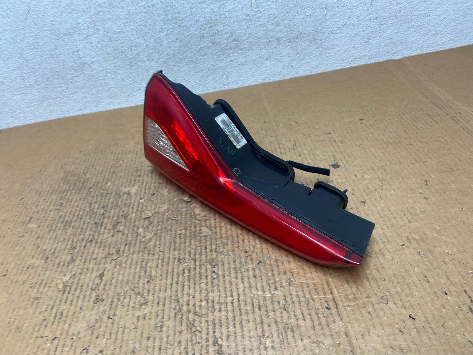 2015 2016 2017 Hyundai Sonata Right Passenger RH Inner Tail Light AE2833 LK1