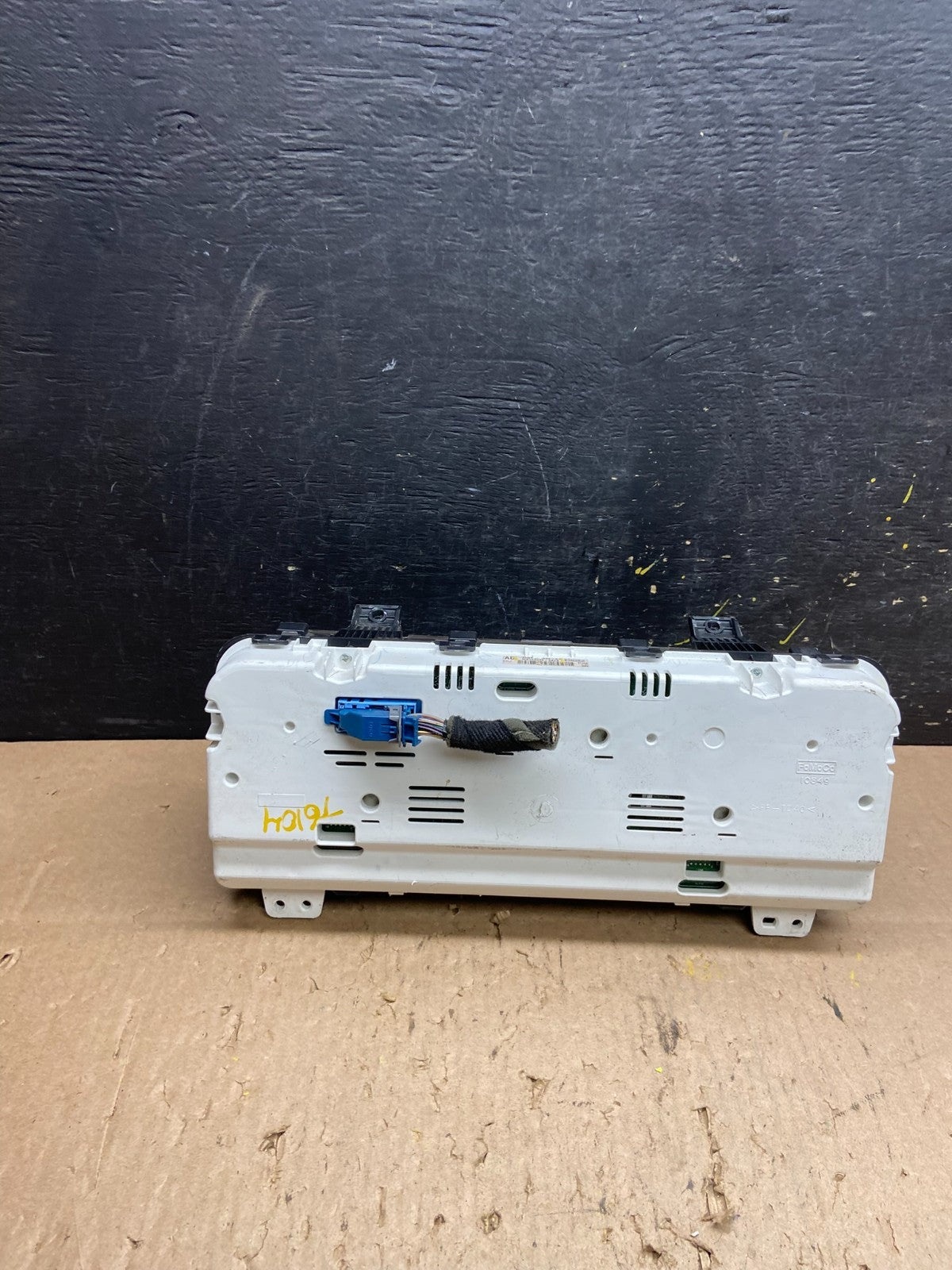 2007 Lincoln MKZ Speedometer Cluster Gauge OEM T6104 DG5
