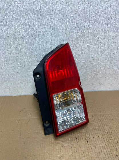 2005 to 2012 Nissan Pathfinder Right Passenger RH Side Tail Light Oem AC3929 LK2