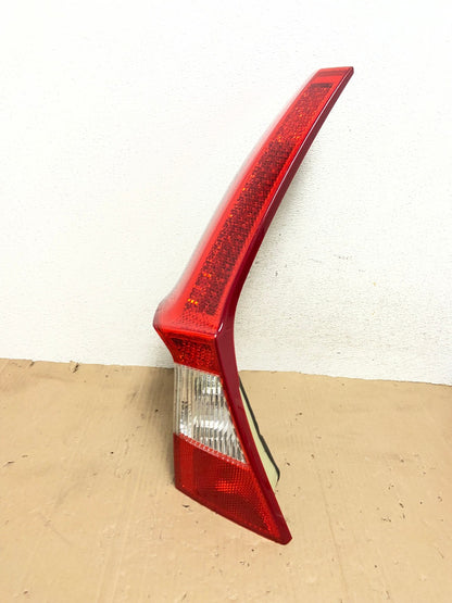 2008 to 2013 Volvo XC70 V70 Left Driver Tail Light Upper AE9187 LK0