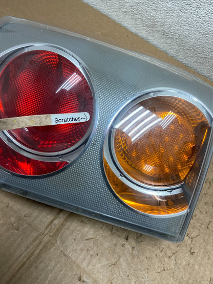 2003-2005 Land Rover Range Rover L322 Left Driver LH Tail Light Oem Y9040 DG3