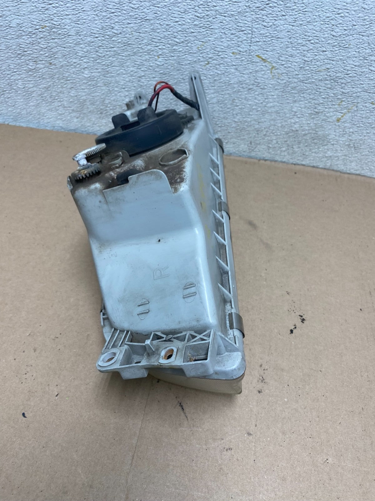 1999 to 2001 Mitsubishi Lancer Right Passenger RH Side Headlight Q3990 PS8