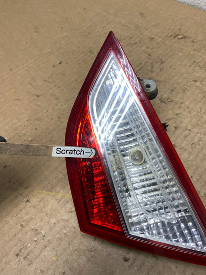 2011 to 2014 Hyundai Sonata Right Passenger Rh Inner Tail Light Oem L8725 DW4