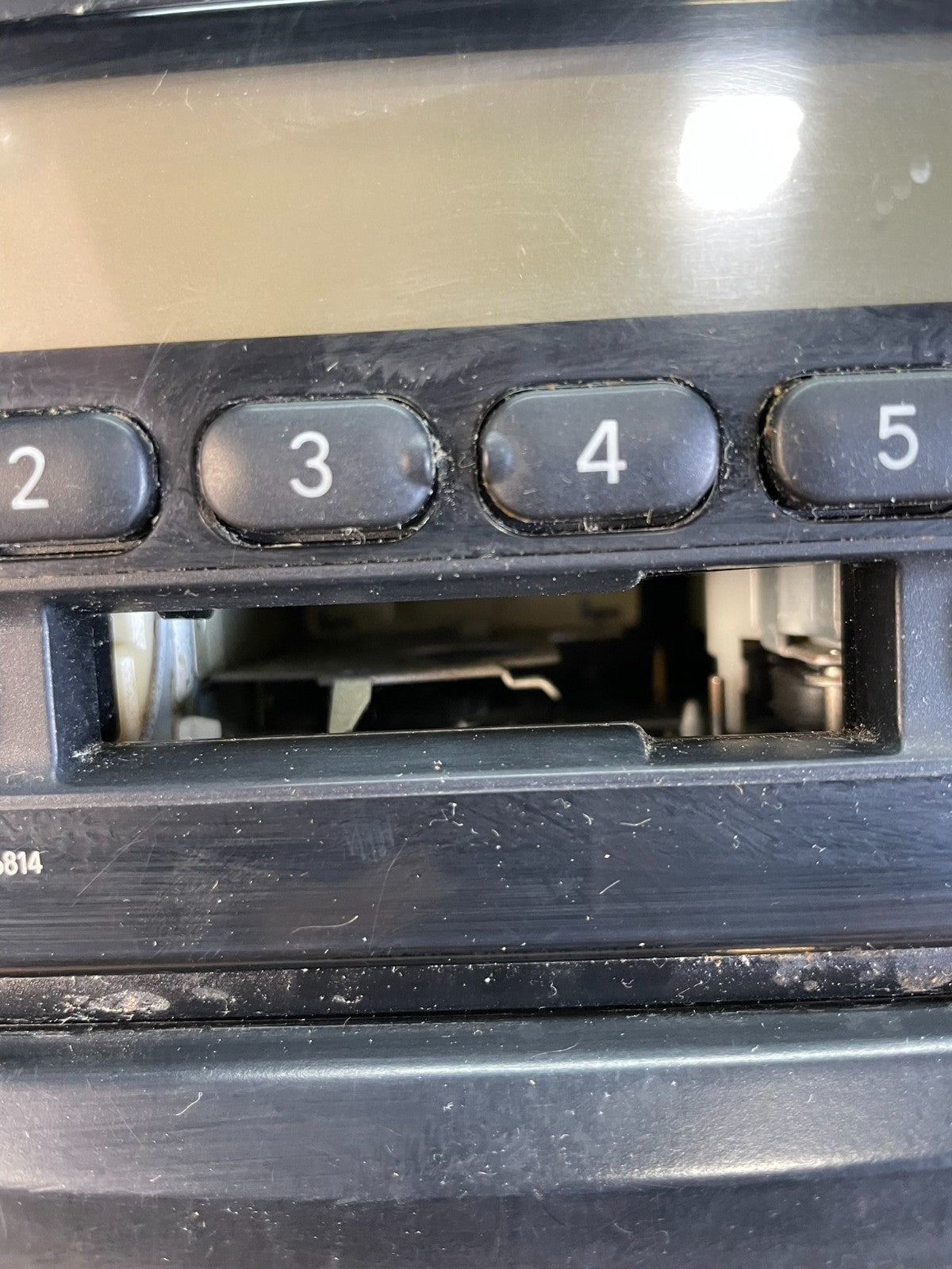 2001 to 2003 Toyota Highlander Climate Control Heater Radio Bezel AD5950 DG5