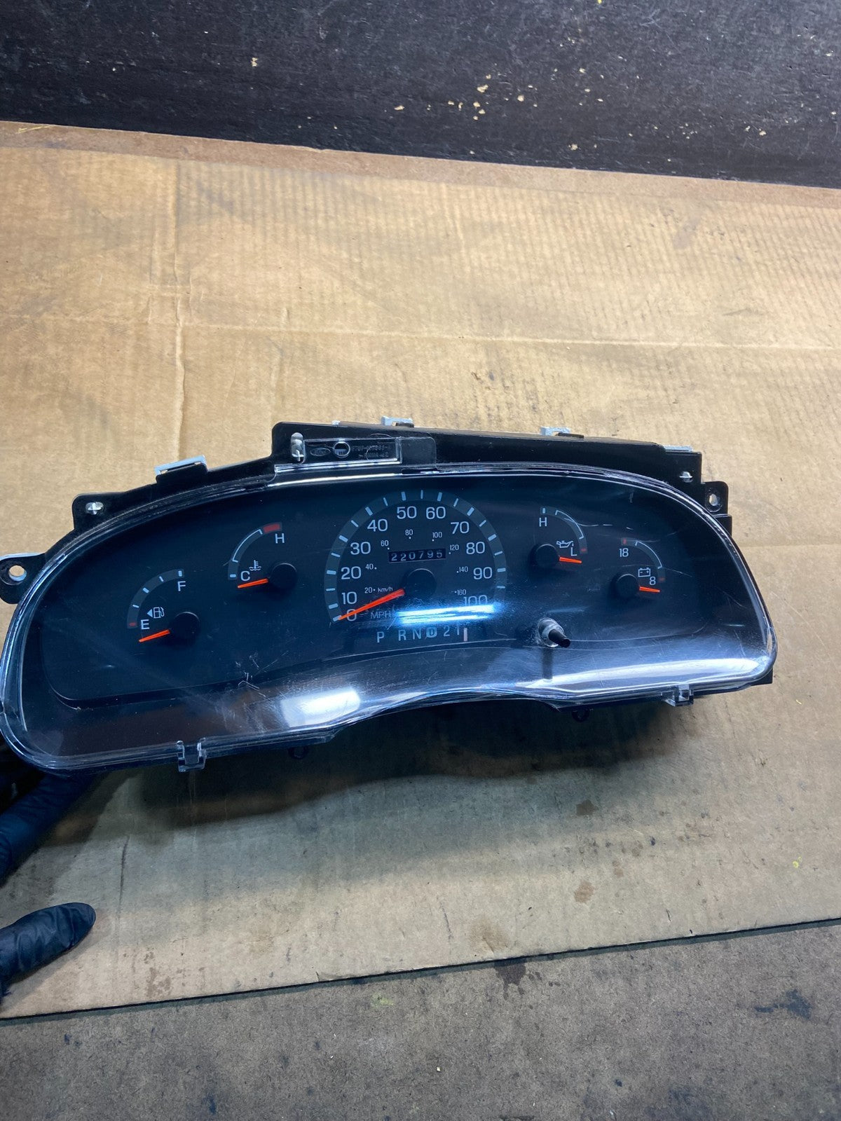 2003 Ford E350 E450 Diesel Speedometer Instrument Cluster Y4543 PS0