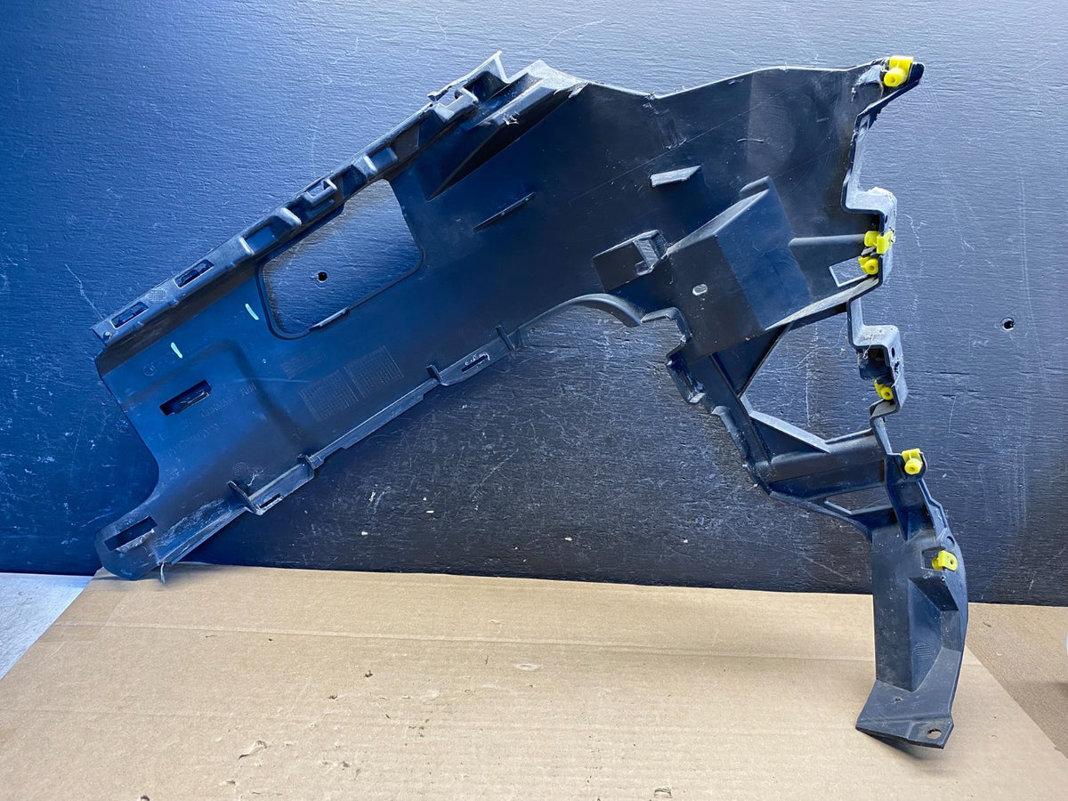 2017-2019 Audi Q7 Quattro Front Right Passenger Bumper Support Bracket AE8204 DG2