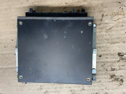 1992 - 1993 Mercedes W140 300SE Engine Control Unit ECU Module q0141 DG1