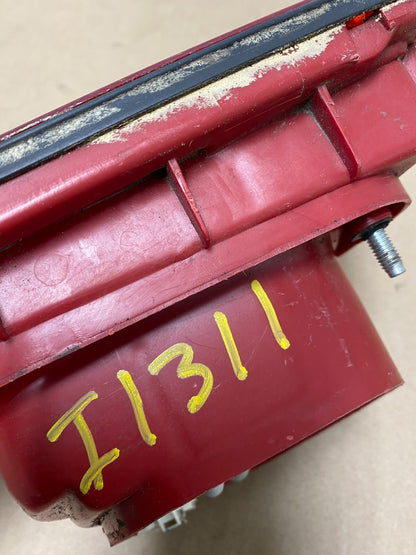 1997 to 2001 Mitsubishi Diamante Left Driver LH Inner Tail Light OEM I1311 DW8