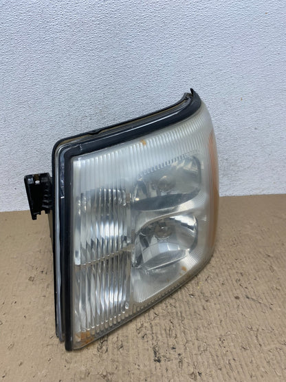 2002 to 2006 Cadillac Escalade Left Driver Lh Xenon HID Headlight AF7190 DW2