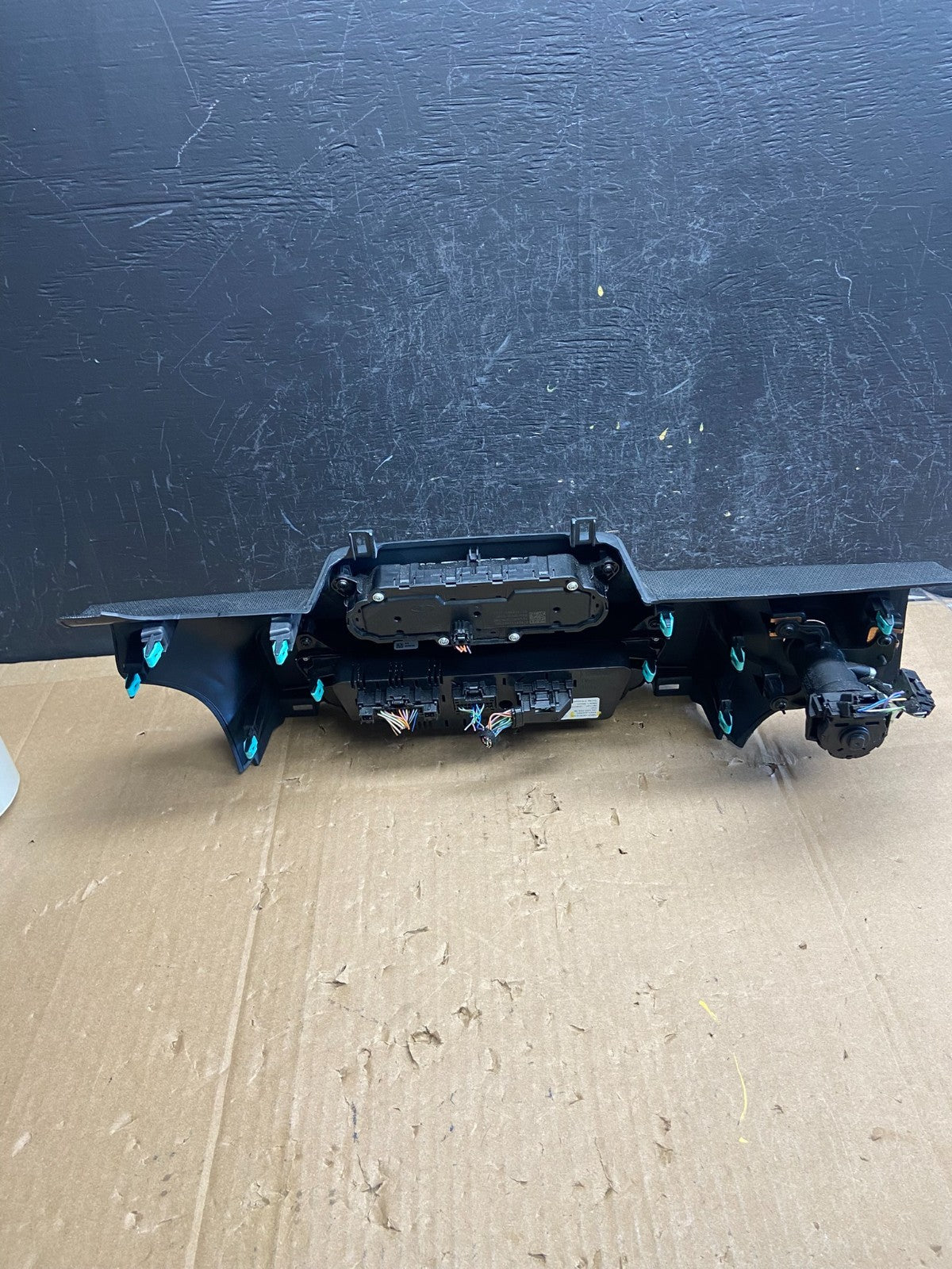 2020 to 2023 Ford Explorer Radio Climate Control Panel Trim ad2208 DG3