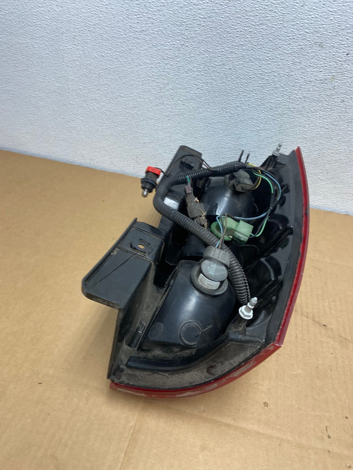 2008-2014 Chevrolet Tahoe Suburban Right Passenger Rh Tail Light AC7488 LK5