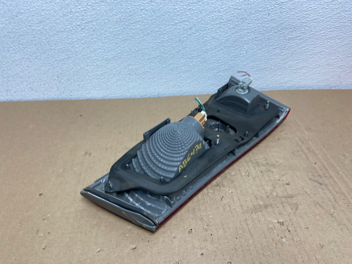 2000-2001 Toyota Camry Tail Light Right Passenger Rh Side Inner Oem AB6479 LK5