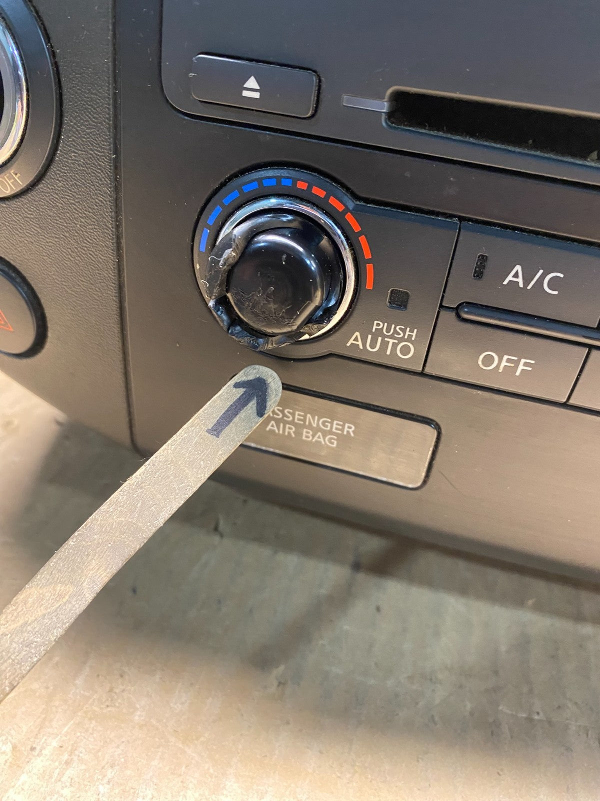 2008 2012 Nissan Pathfinder Radio A/C Heat Temperature Climate Control AG7327 DG3
