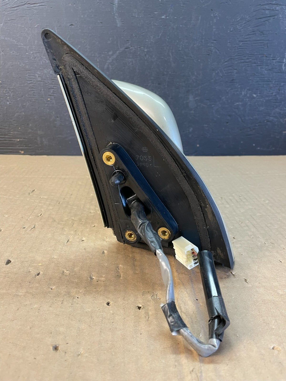 2001-2007 Toyota Highlander Left Driver LH Side View Door Mirror AC9818 DW8