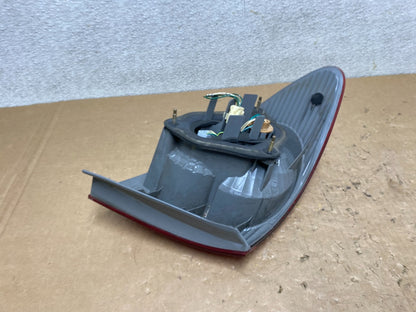2003 to 2005 Toyota Corolla Right Passenger RH Side Tail Light Oem V5579 DW3