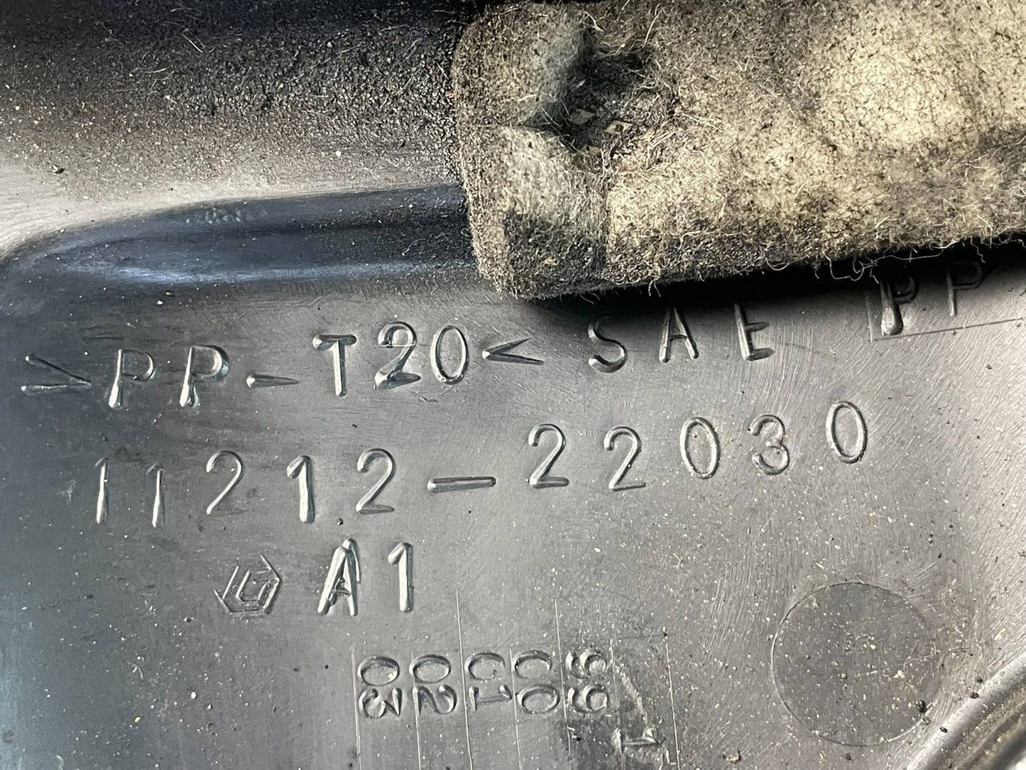 2003 to 2008 Toyota Celica Corolla Matrix 1.8L Motor Engine Cover AF5307 DG6