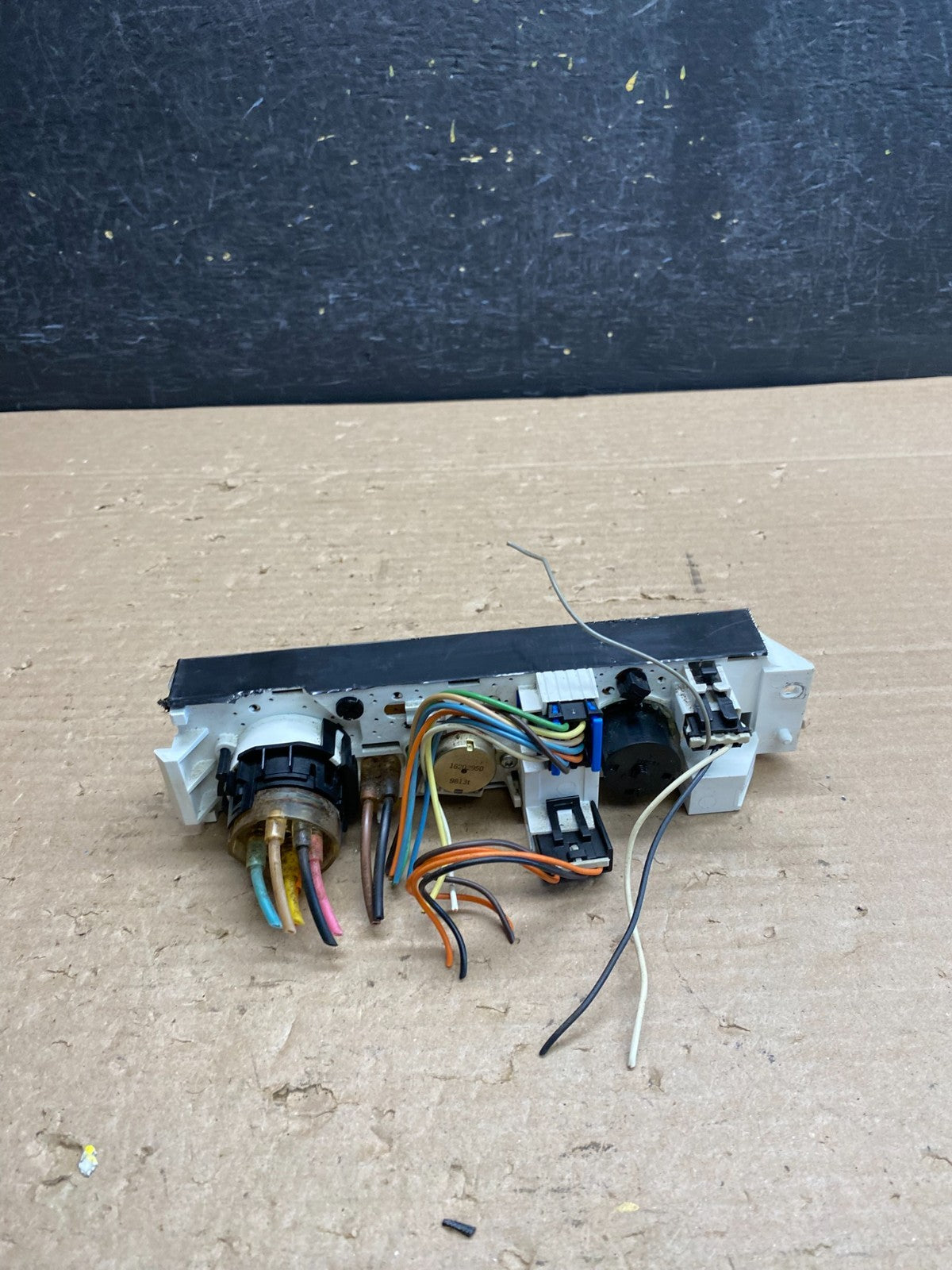 1996 - 2000 GMC Chevrolet Express 1500 Climate Control A/C AG6438 DG3