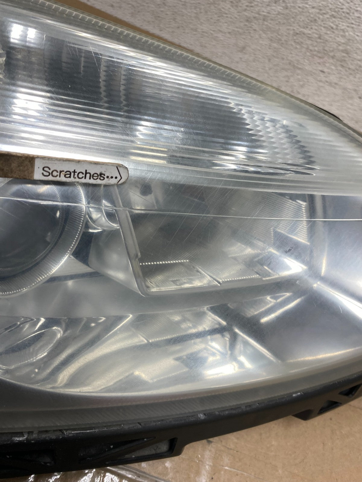 2006 to 2009 Mercury Milan Headlight Right Passenger RH Halogen AE6769 DW3