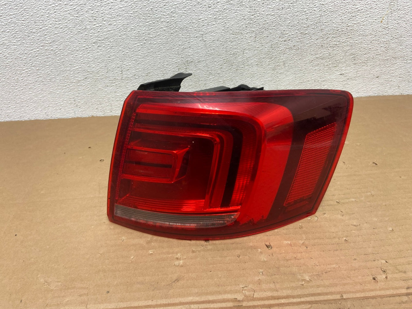 2013 - 2014 Volkswagen Jetta Hybrid Right Passenger LED Tail Light AD4198 LK0