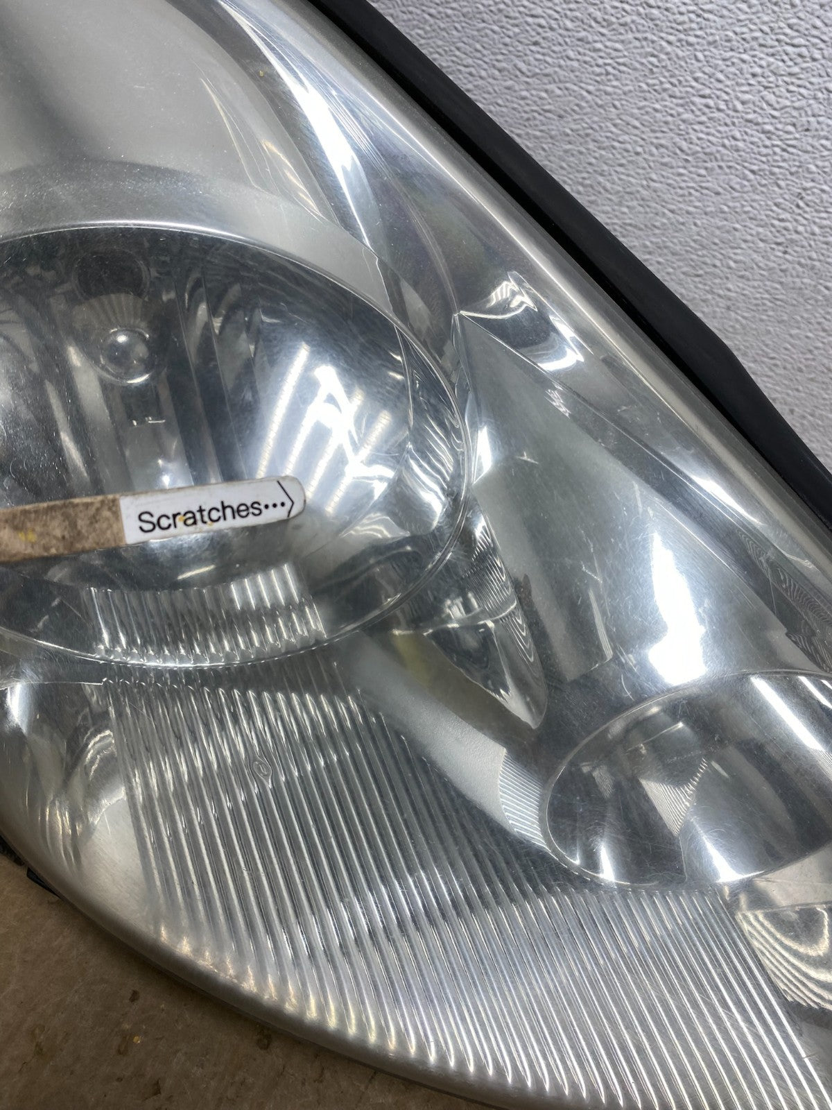 2006 to 2010 Toyota Sienna Right Passenger Rh Side Headlight Halogen AC1343 DW3