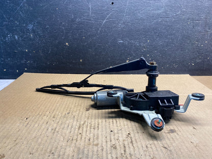 2010 to 2016 Cadillac SRX Rear Windshield Washer Wiper Motor Z4769 DG1