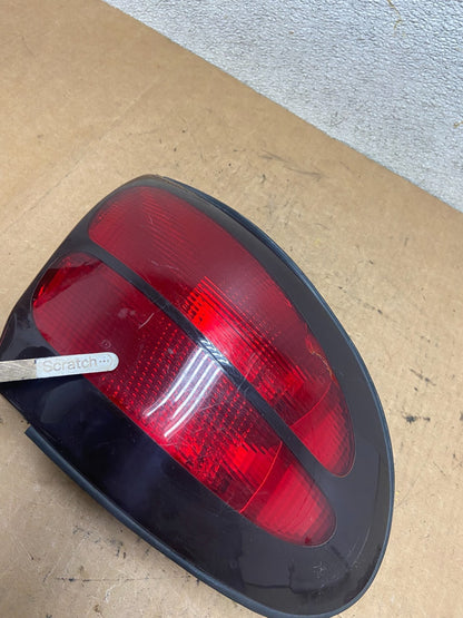 1998 - 1999 Ford Taurus Wagon Sedan Left Driver Side Tail Light Oem R4863 DW3