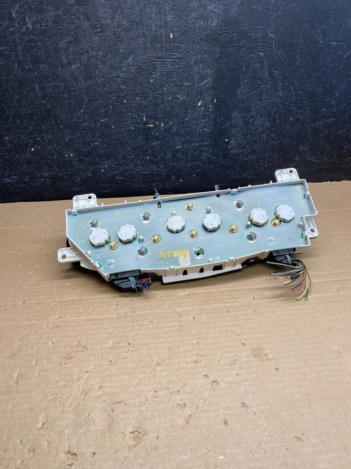 2006 Ford E350 Gauge Speedometer Cluster AG6296 DG5