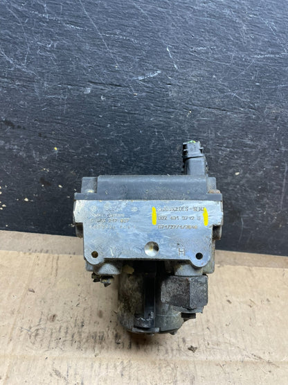 1996 to 1999 Mercedes E320 E420 ABS Anti Lock Brake Pump R9311 DG1