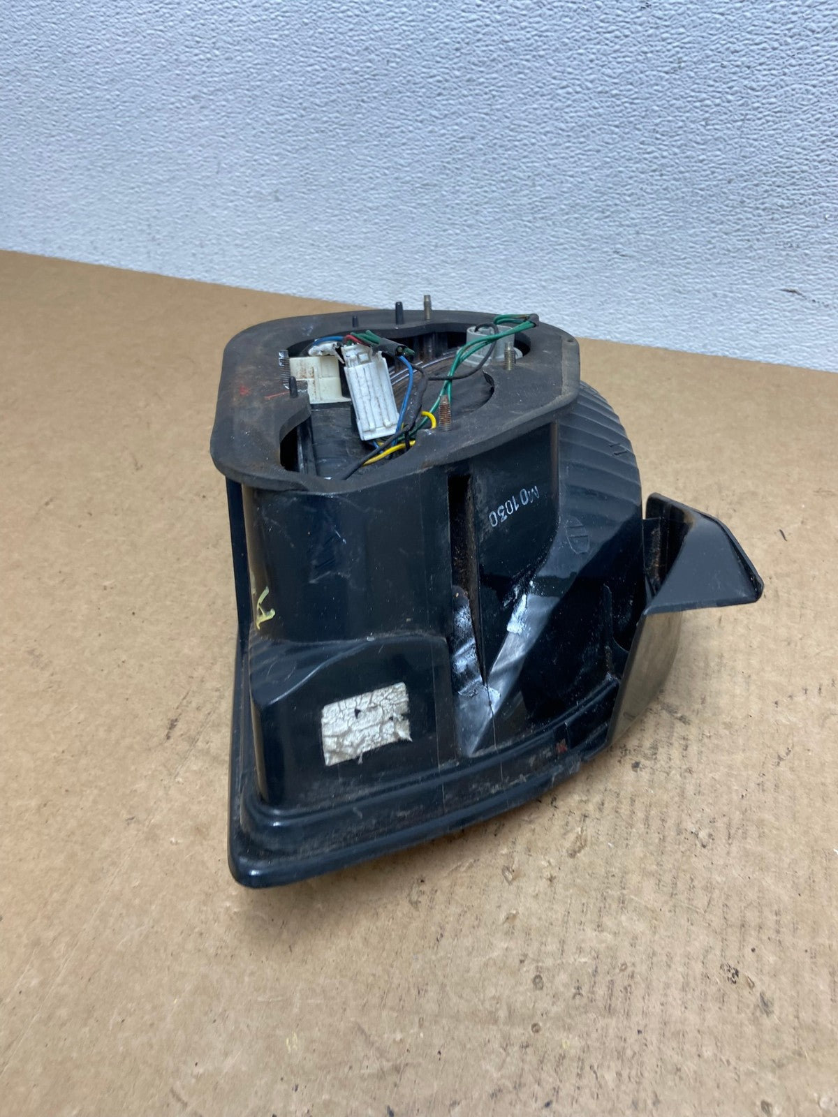 2000-2002 Hyundai Tiburon Right Passenger Rh Side Tail Light Oem AC2975 LK4