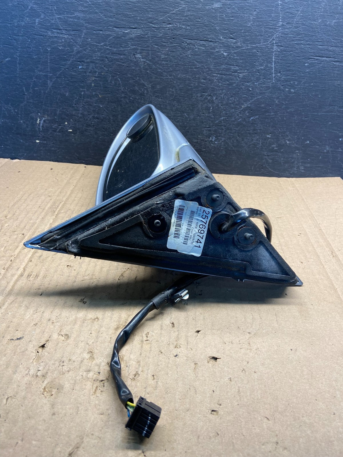 2000 - 2005 Buick LeSabre Right Passenger RH Side Door View Mirror AE2381 DW4