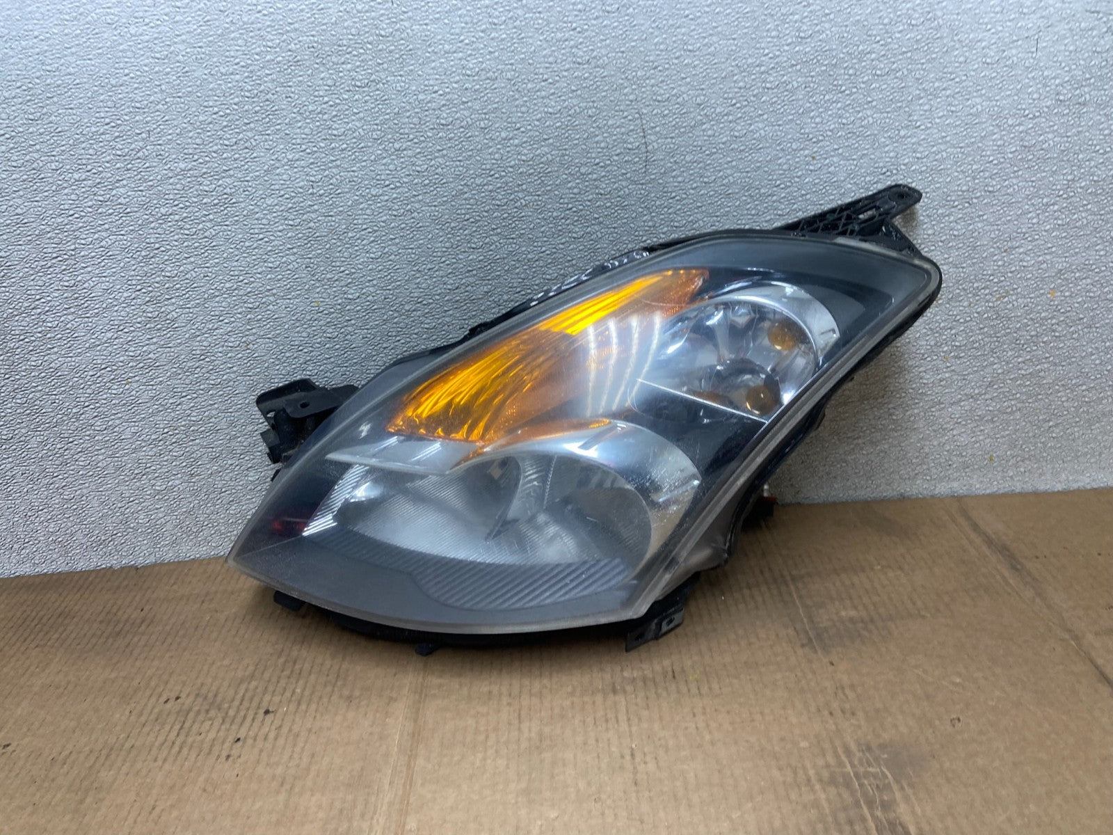 Sedan 2007 2008 2009 Nissan Altima Left Driver Headlight OEM AA5291 DW0