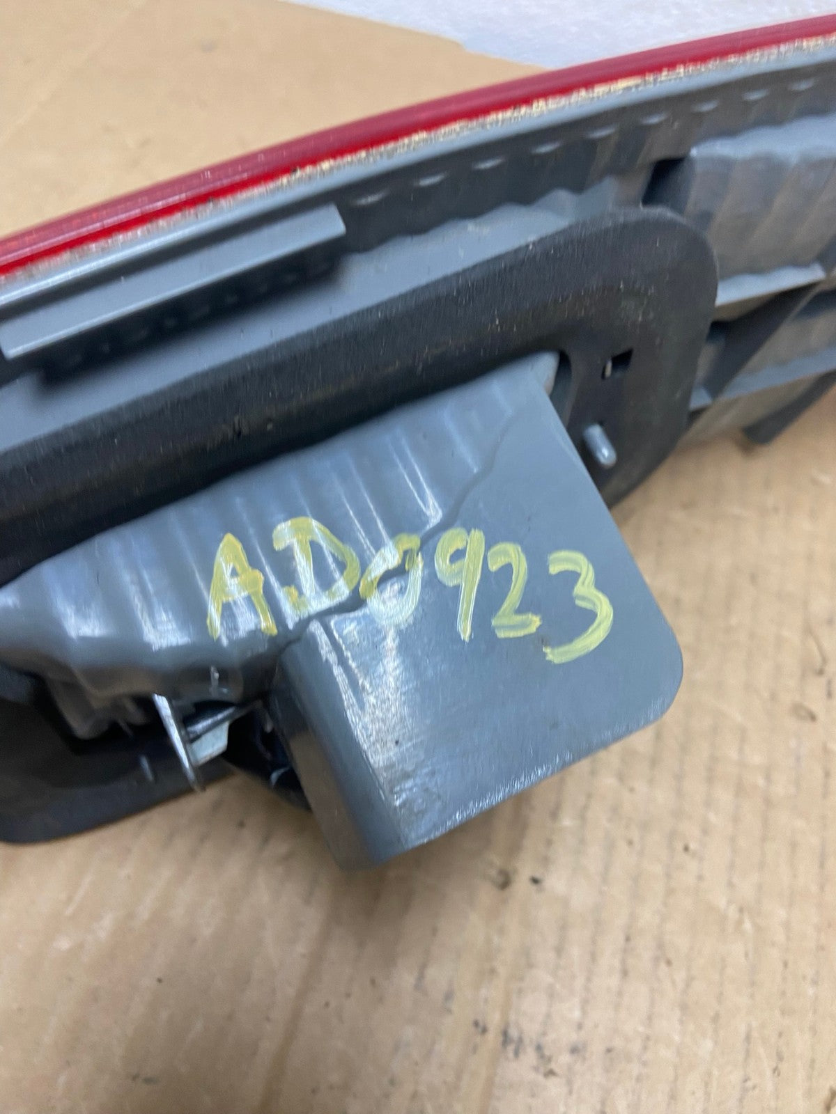 2003-2004 Honda Accord Sedan Left Driver LH Inner Tail Light AD0923 LK6