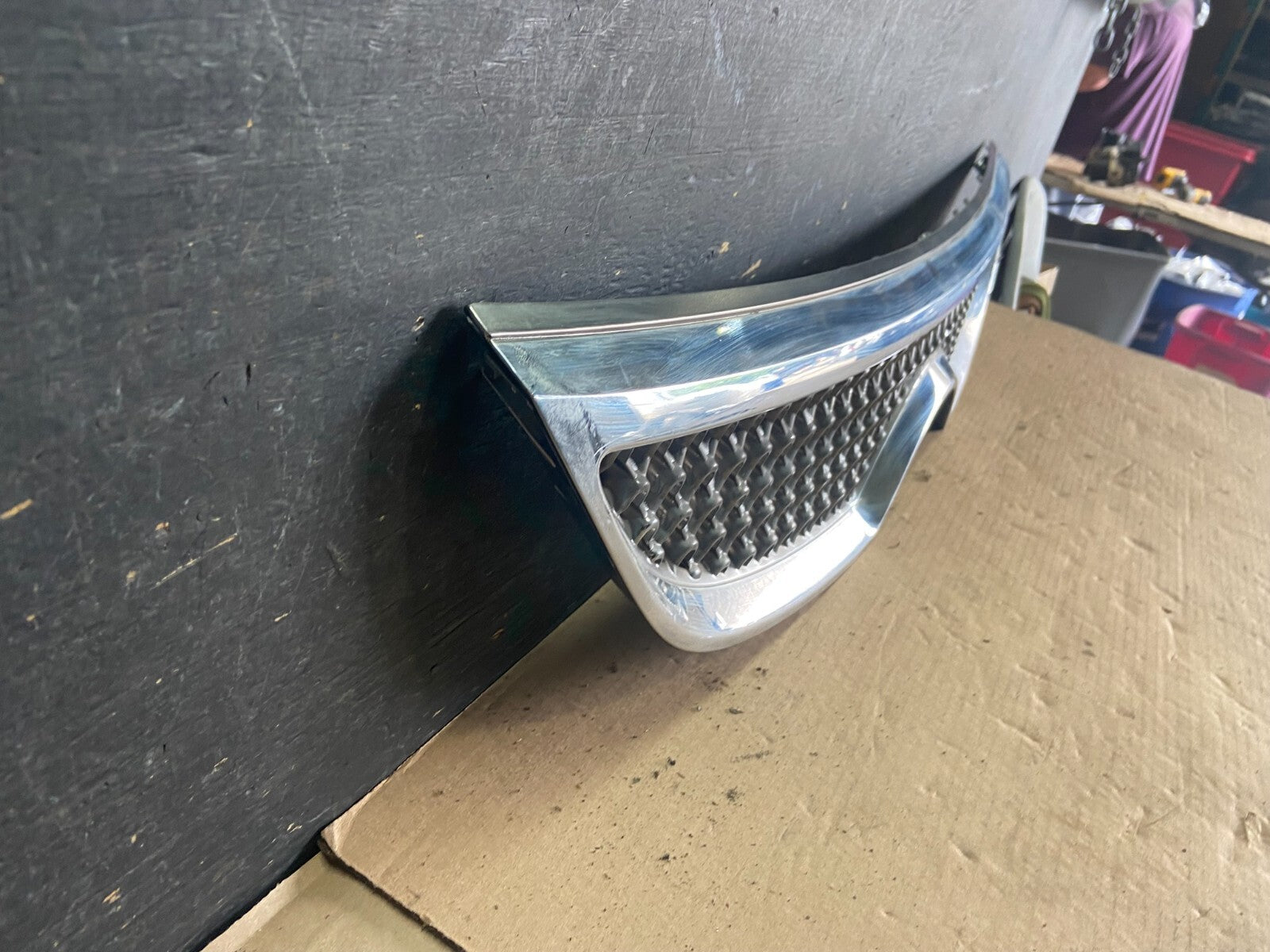 2007 to 2011 Hyundai Veracruz Chrome Grille Grill OEM O7816 DG2
