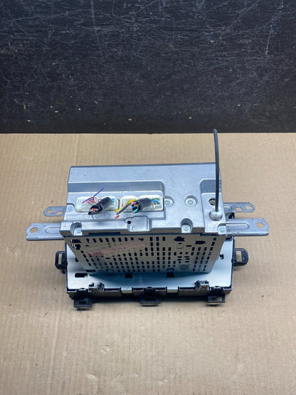 2010 to 2011 Toyota Prius Radio Stereo Receiver Aux Disc CD Player AG9479 DG5