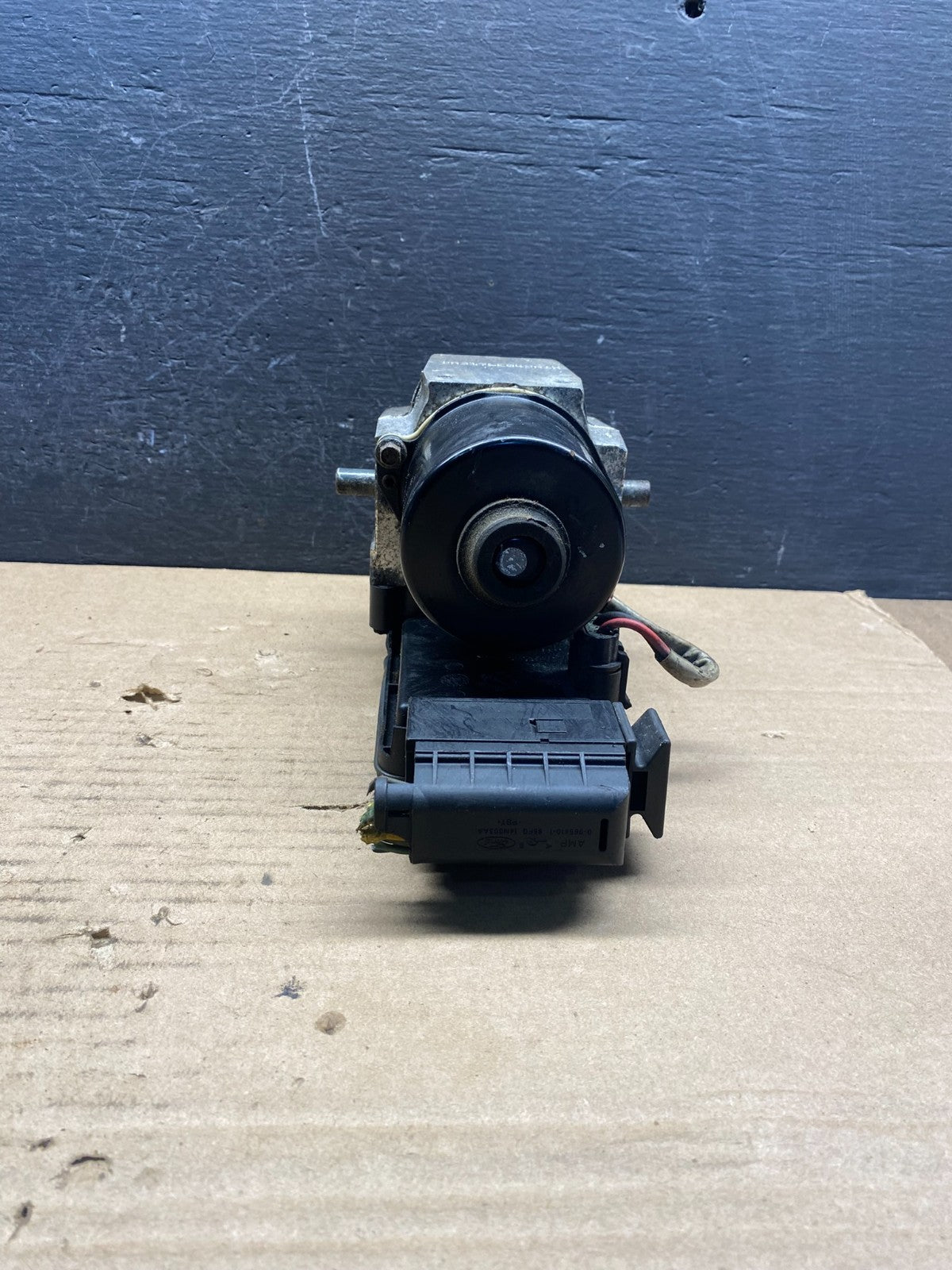 2003 2007 Ford E250 E350 Anti-Lock ABS Antilock Brake Pump AE2236 DW5