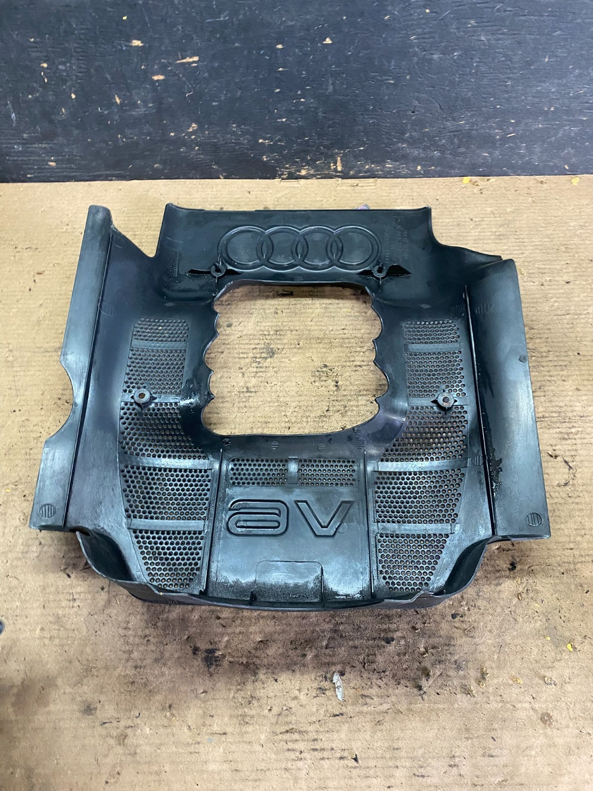 Audi A4 A5 A6 V6 Engine Cover Top Lid Trim Oem p0212 DG5