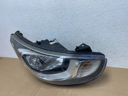 2013 to 2017 Hyundai Accent Right Passenger RH Side Headlight AE6749 DW1