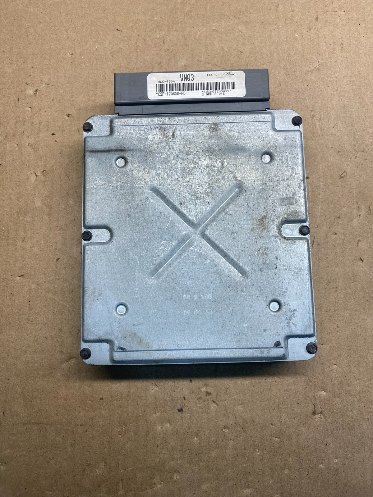 2000 Ford Van E250 E350 5.4L Engine Control Module Unit ECU AE7438 DW1