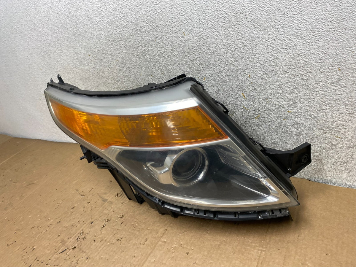 2011 to 2015 Ford Explorer Right Passenger Halogen Headlight AI9109 DW1
