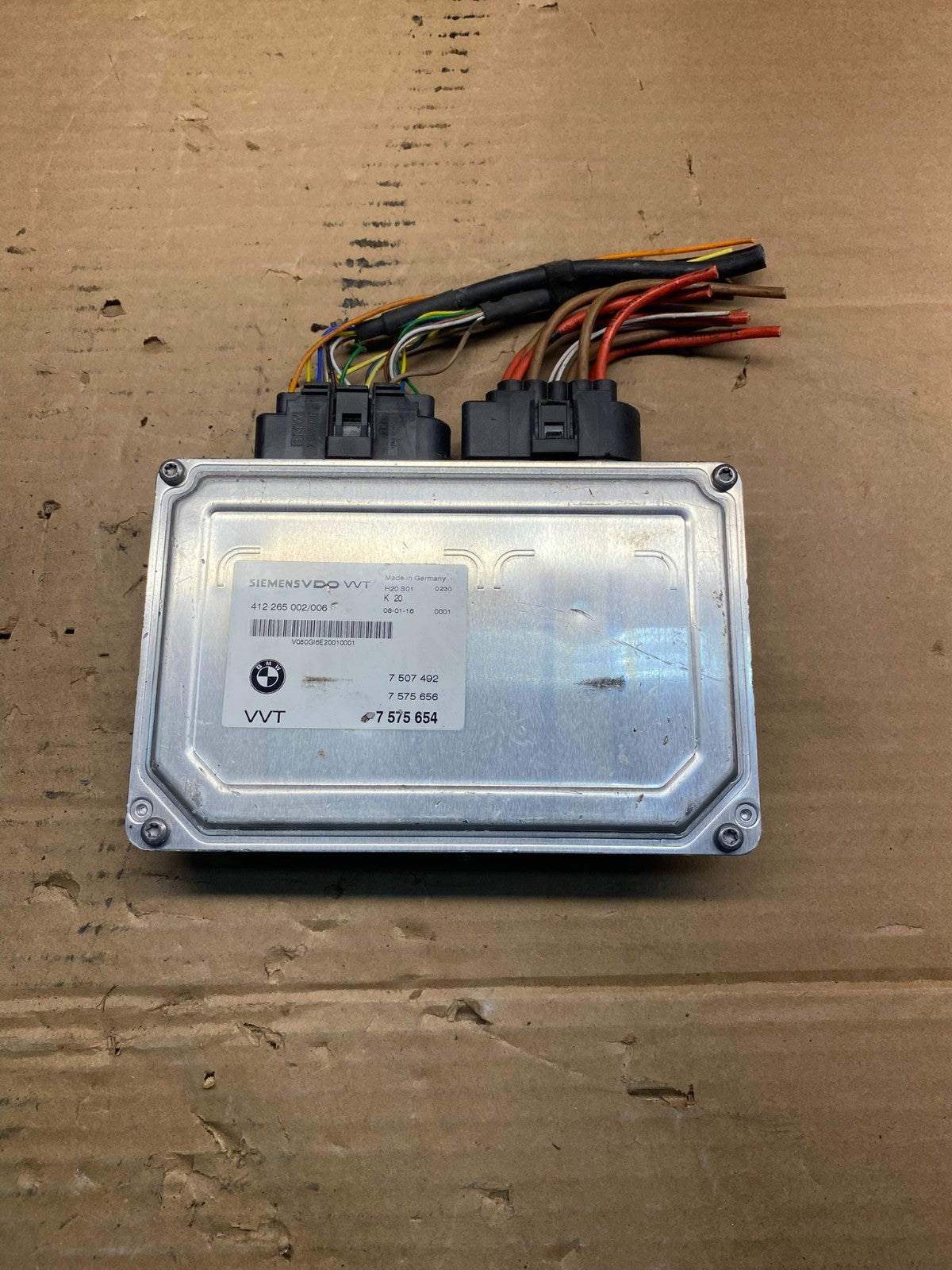 2004 2005 2006 BMW X5 645i 4.4L VVT Valvetronic Control Module ad7637 DG1