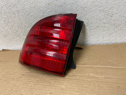 2000 2001 2002 Lincoln Ls Left Driver LH Side Tail Light AG8231 LK2
