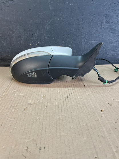 2009 to 2012 Volkswagen CC Right Passenger Power Door View Mirror AD8651 DW3