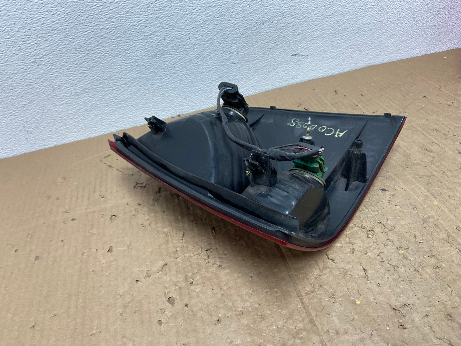 2002 to 2005 Ford Explorer Left Driver Lh Side Tail light AC0058 LK7