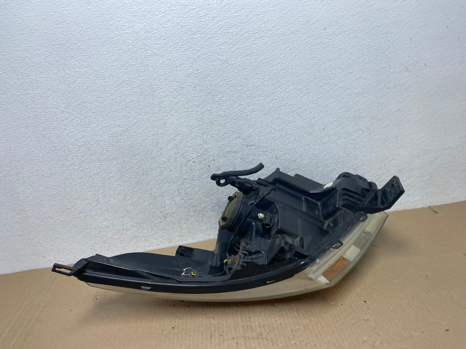 2011 to 2015 Ford Explorer Right Passenger Halogen Headlight AE9577 LK6