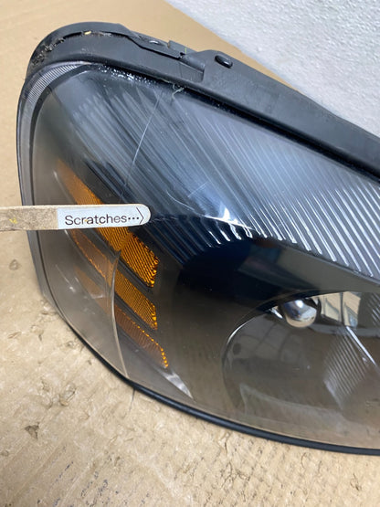 2004 to 2008 Pontiac Grand Prix Right Passenger Black Headlight AC4101 DW3