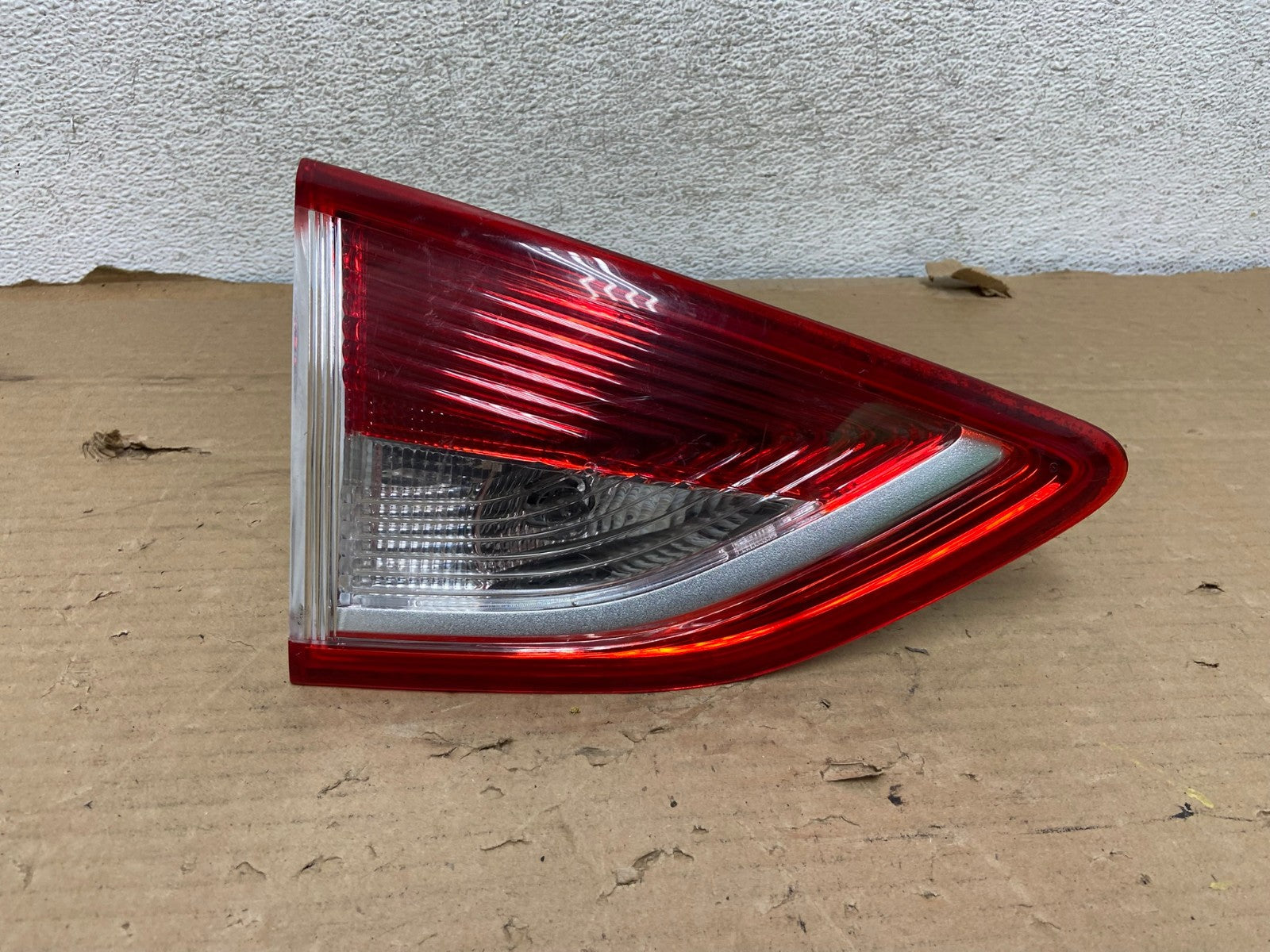2013 to 2016 Ford Escape Left Driver LH Side Inner Tail Light AG8222 LK0