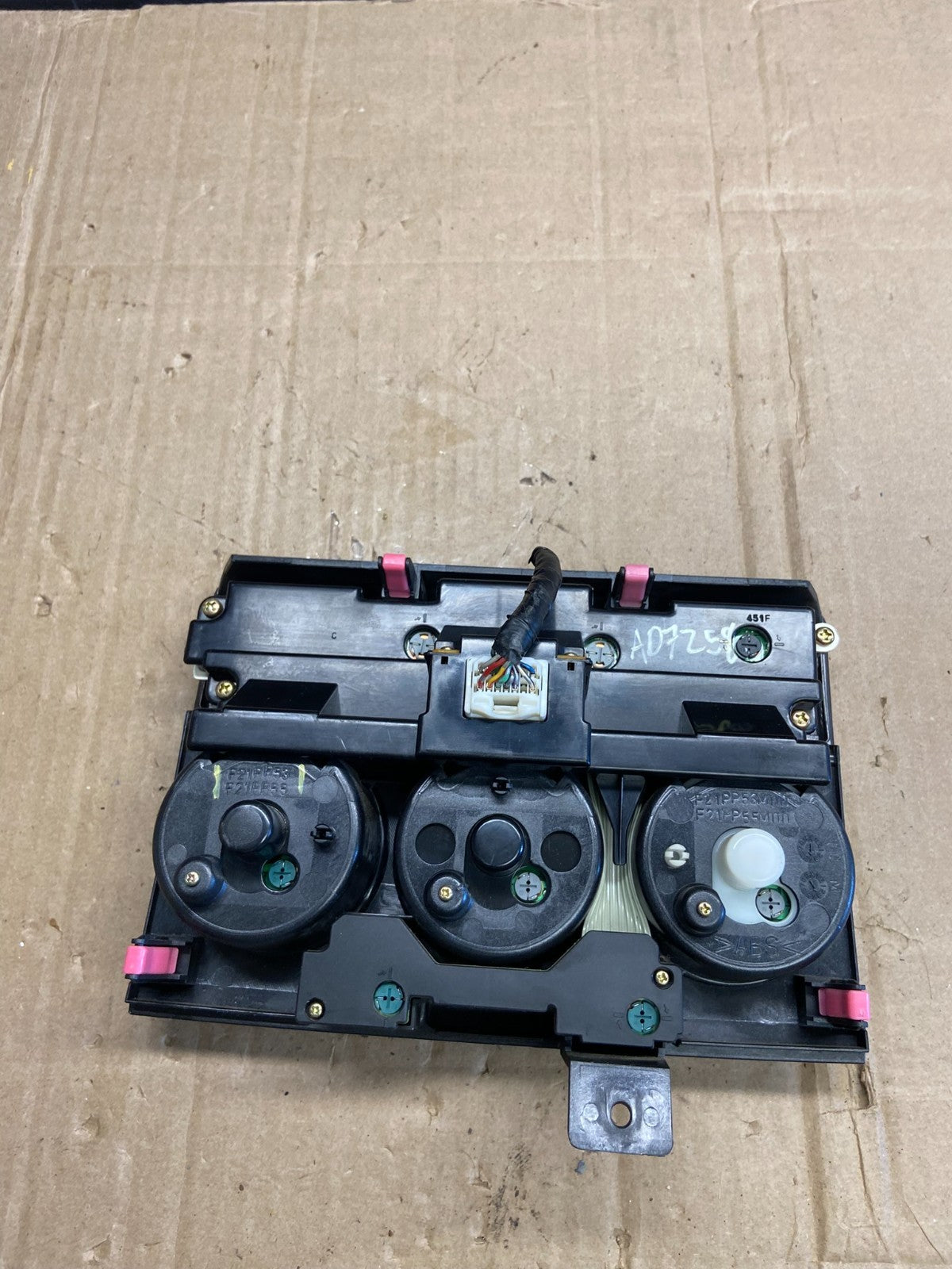 2003 to 2009 Toyota 4Runner Center Dash Climate Control Panel AD7258 DG4