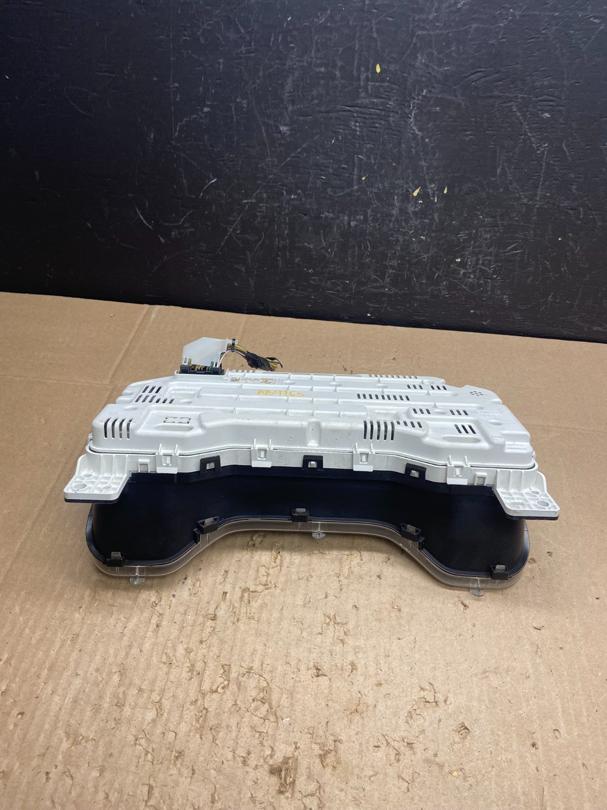 2011 to 2013 Ford E150 E250 E350 VAN Gauge Speedometer Cluster ab9765 DG4
