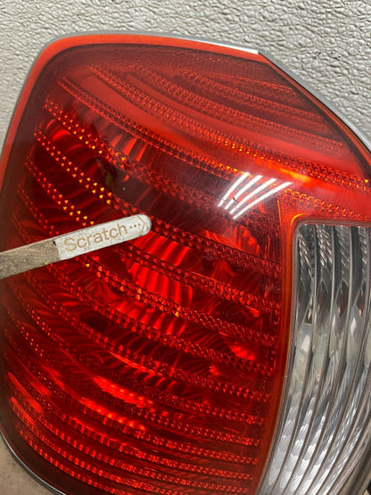 2004 2005 Hyundai XG350 XG Left+Right Tail Lights Oem W1003 DW3